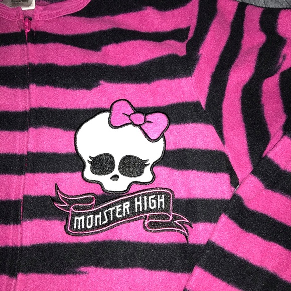 💕☠️adorable EUC monster high onesie footie pjs - Picture 3 of 7